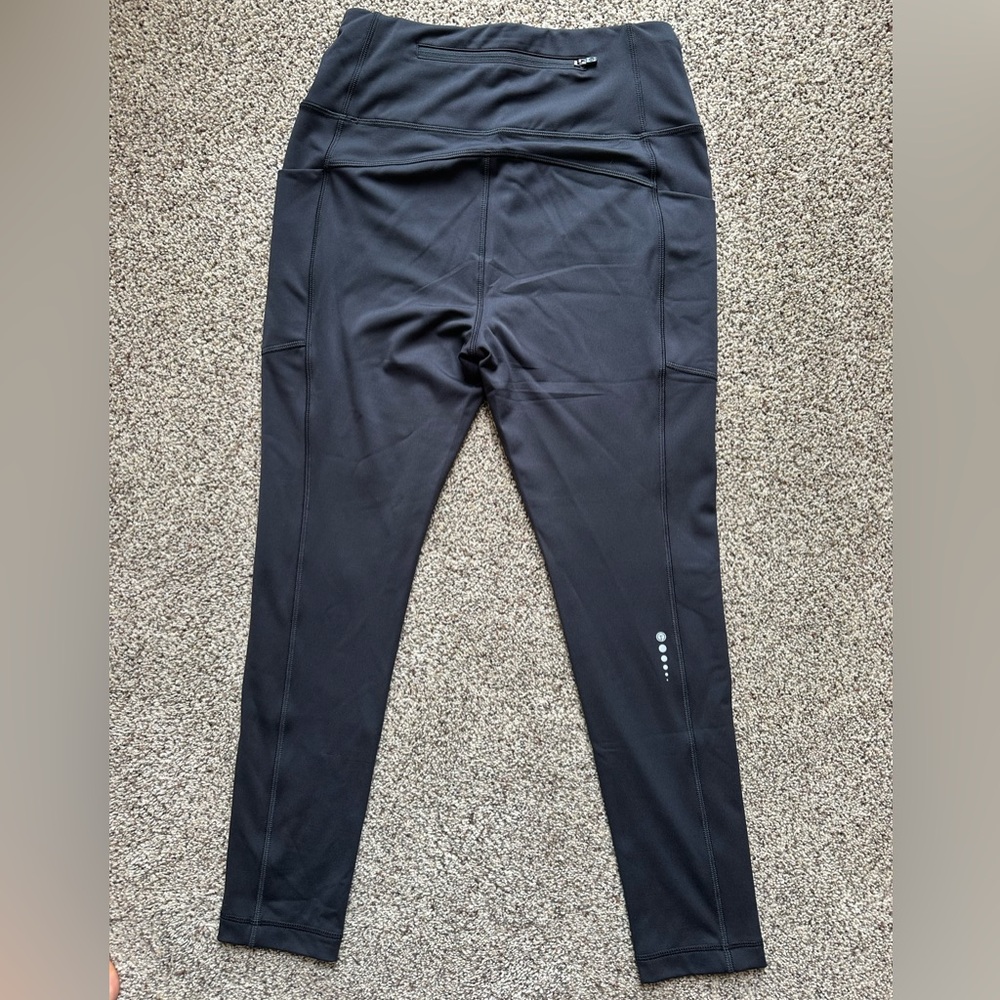 T by Talbots Black High Waist Leggings with Hip Pockets and Back Zipper - Picture 3 of 9